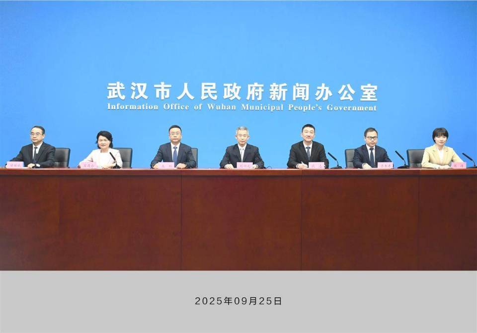 推出近