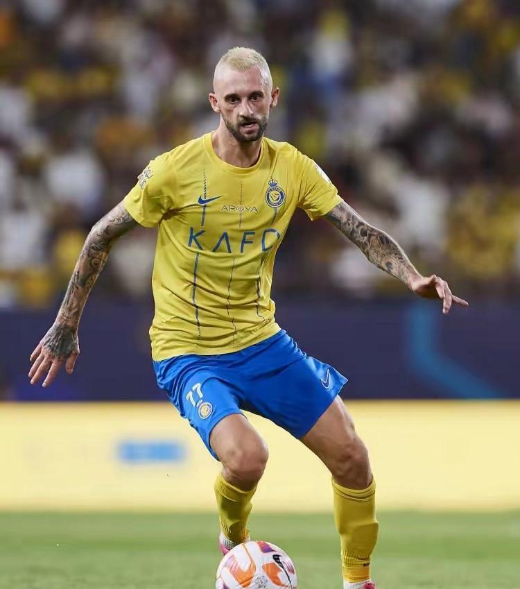 身离队, 也是有利有, 亚人 身离队, 也是有利有, 亚人