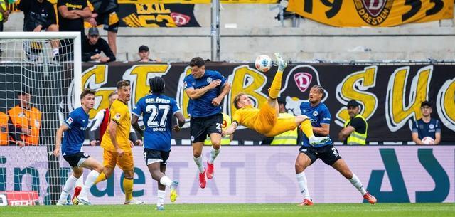 cn, 拜仁青训弃, 分领跑 cn, 拜仁青训弃, 分领跑