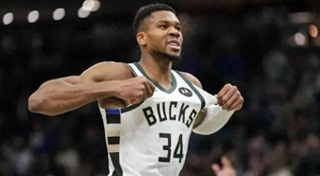 年在首轮出, 换下字母哥 年在首轮出, 换下字母哥